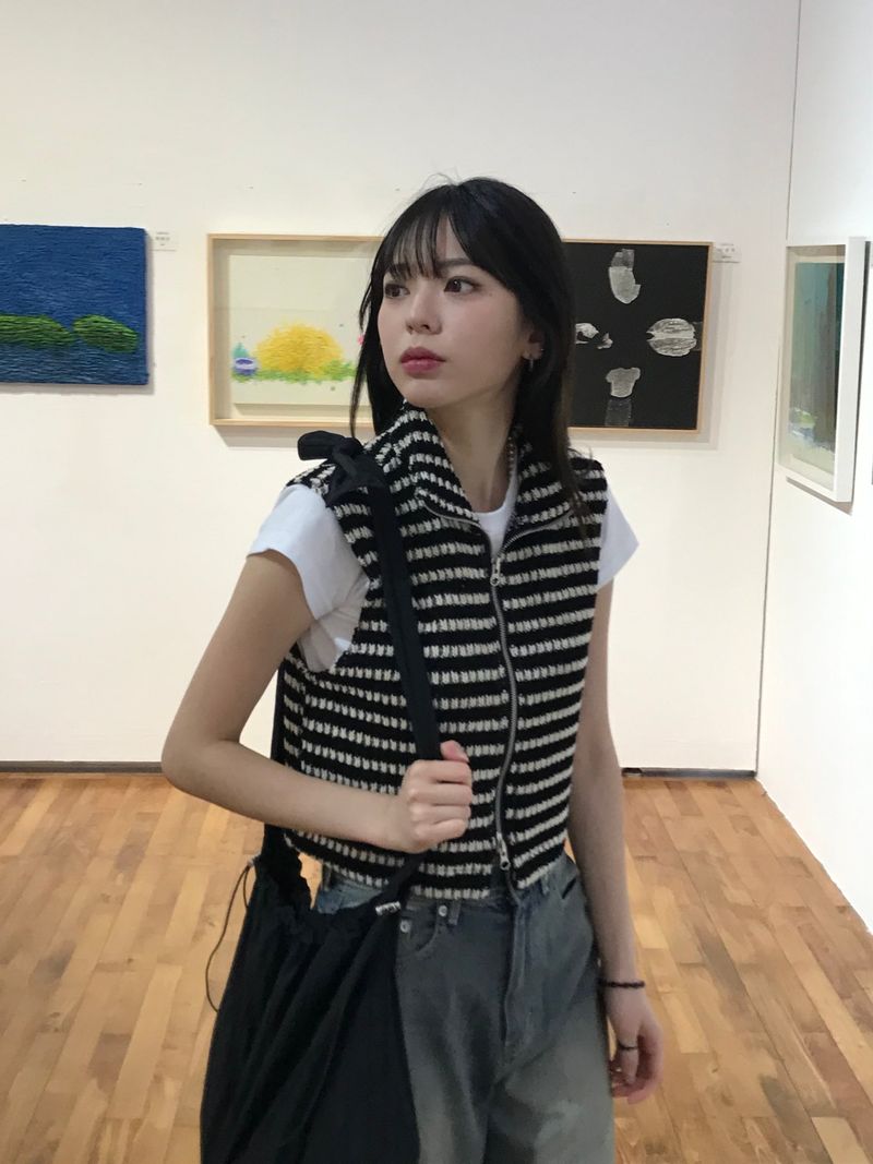 Nismo stripe knit vest