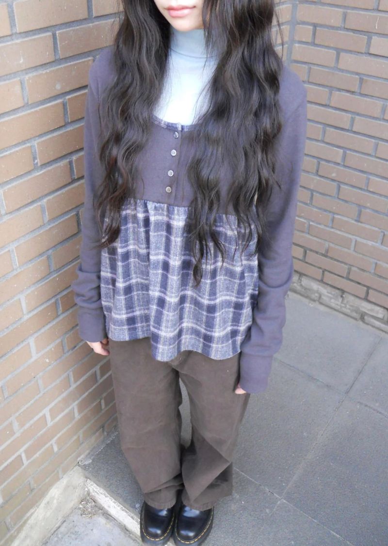 wool turtleneck tee