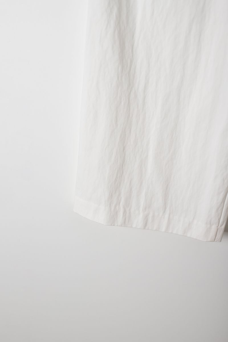 Wide two tuck pants (Ivory)
