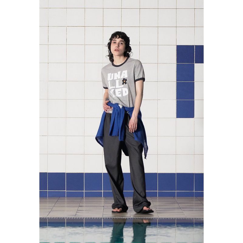 LOGO RINGER T SHIRT / GREY