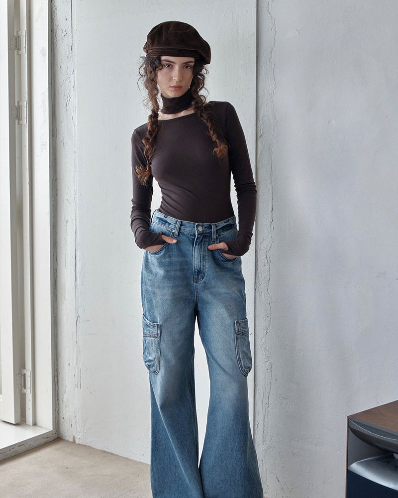 THUMBHOLE TURTLENECK-T