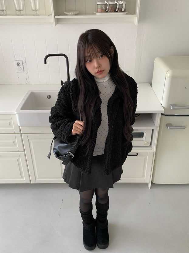 Anju Fur Collar Quilted Short Jacket