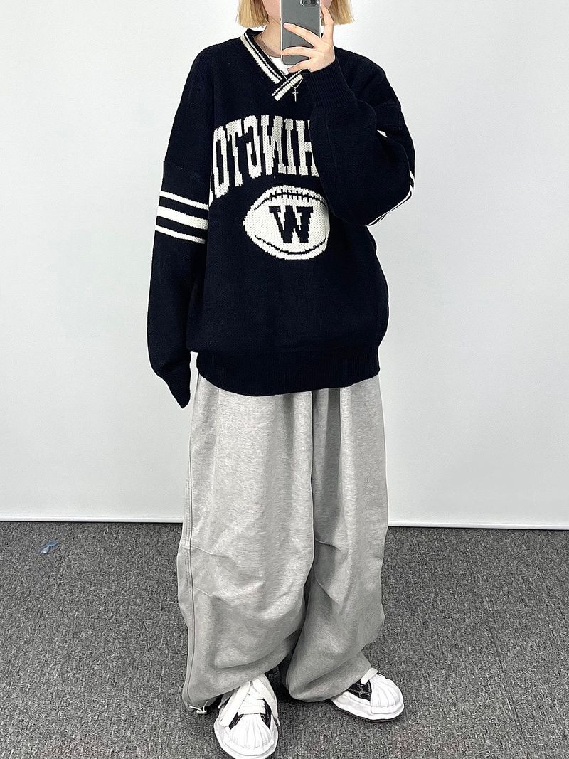 Washington V-neck Knitwear