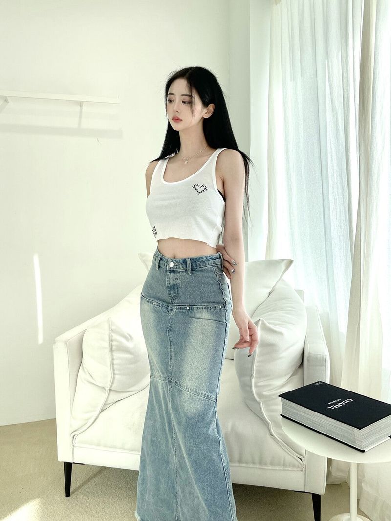 845. Heart crop sleeveless (2color)