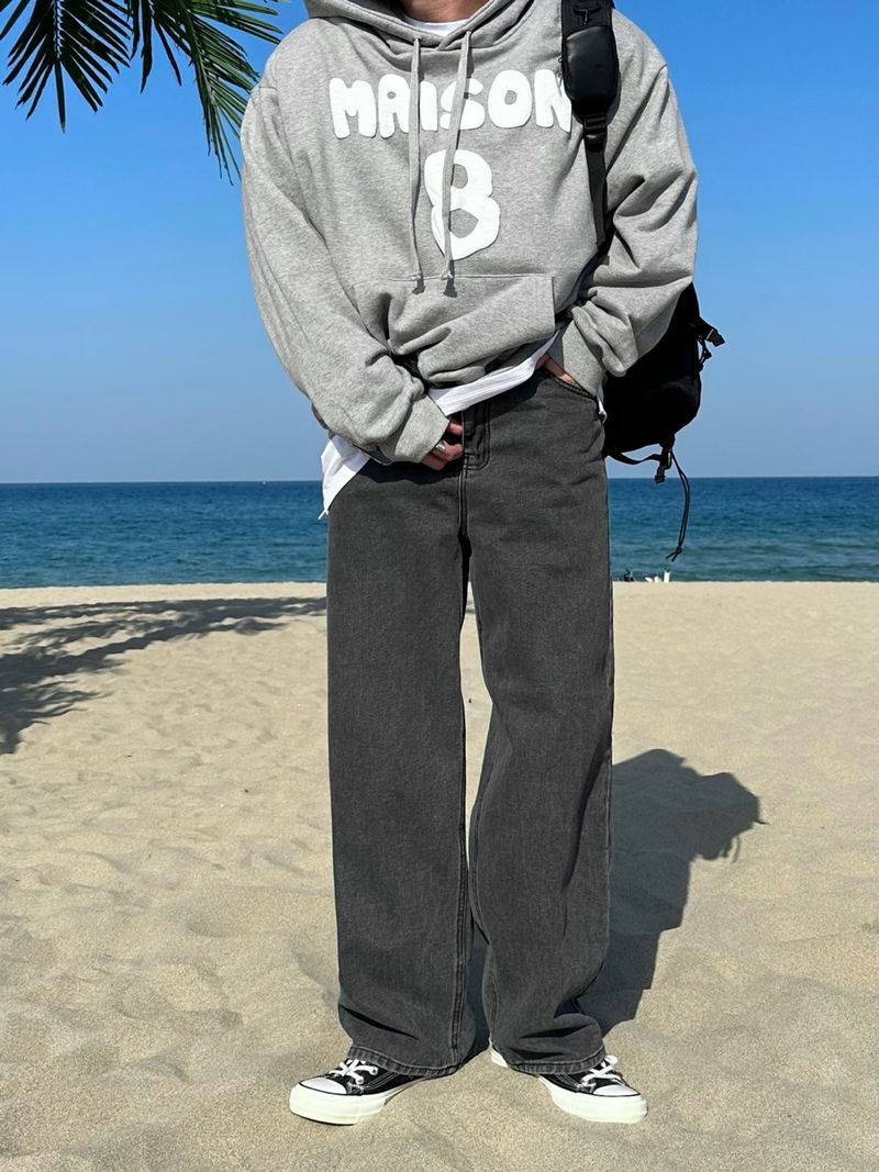 テイルバックピンタックデニムパンツ