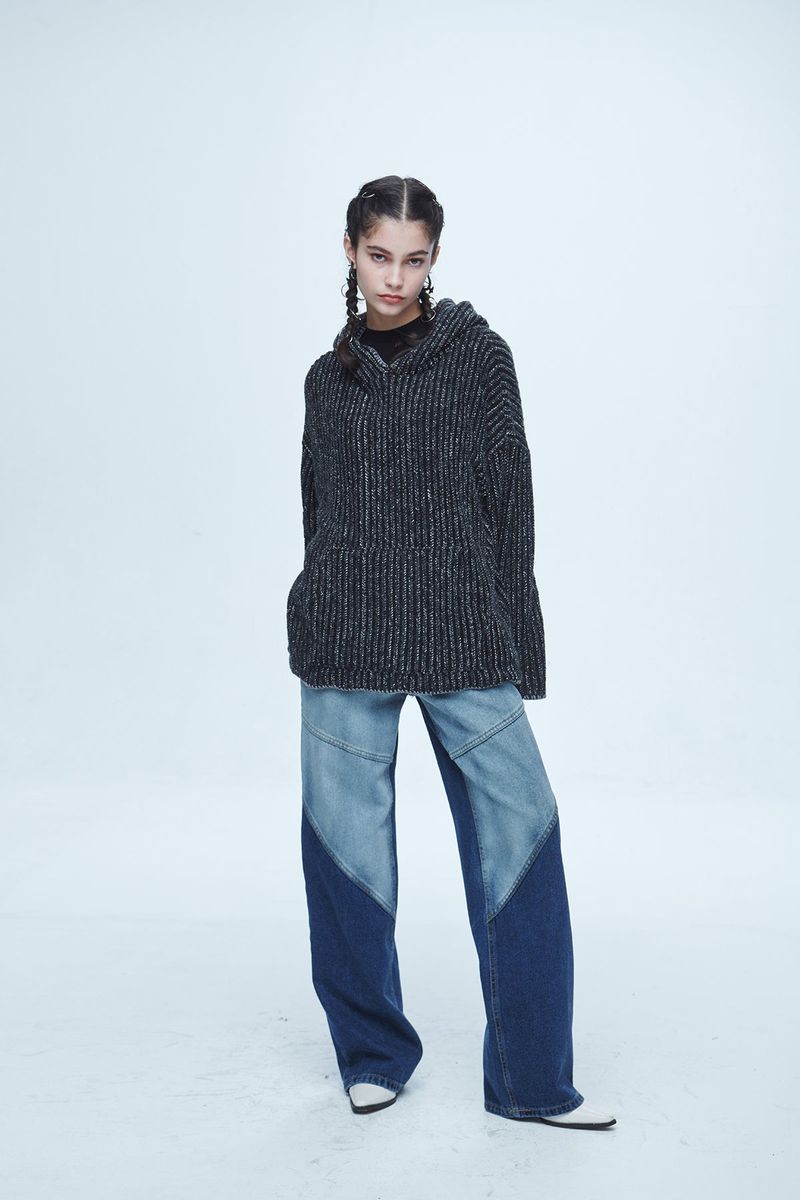 Braids Knit Hoodie Charcoal