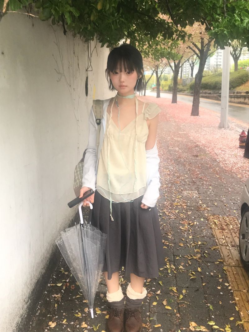 ner.ui.bin（ノエビン）の「Flower chiffon blouse（Tops）」