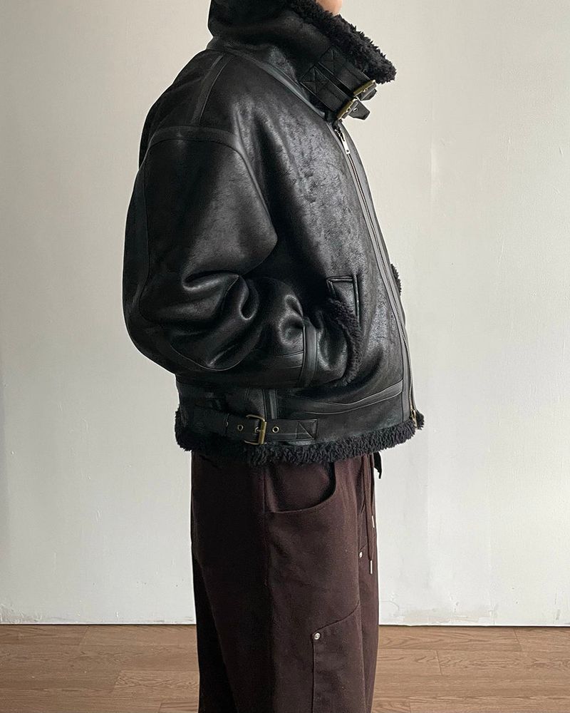 Dual Crop Leather Mustang