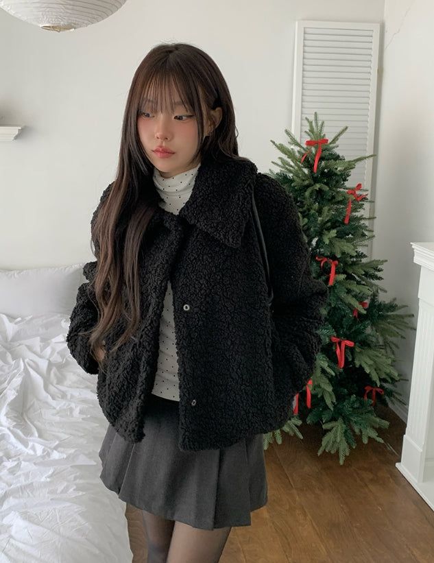 Anju Fur Collar Quilted Short Jacket