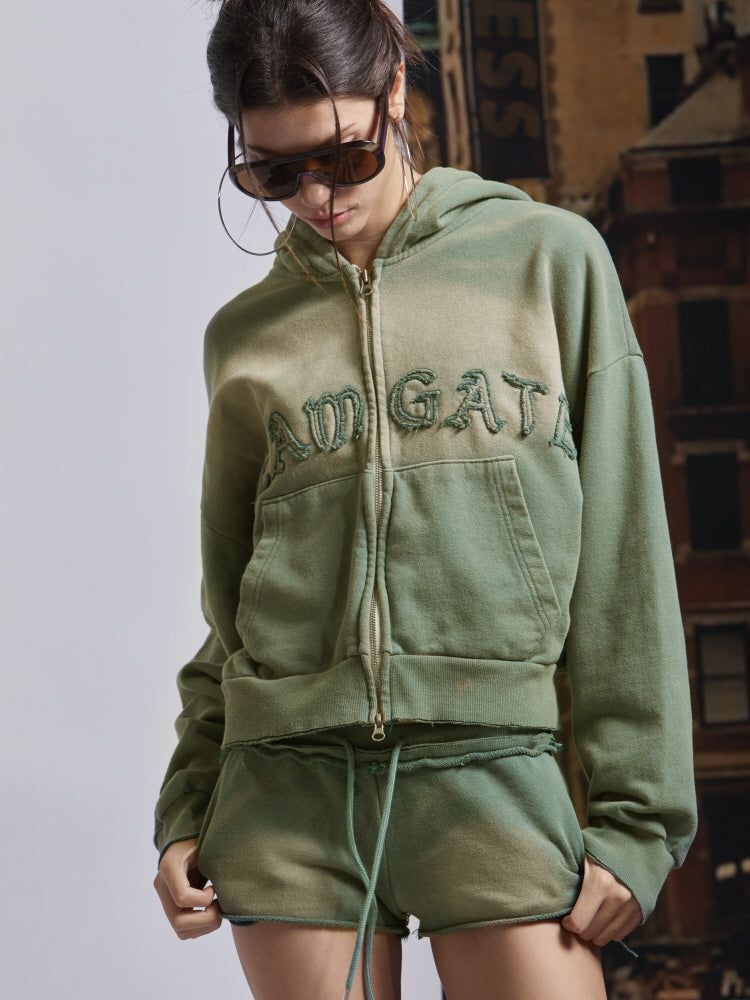 HIGHLIGHT ZIP-UP