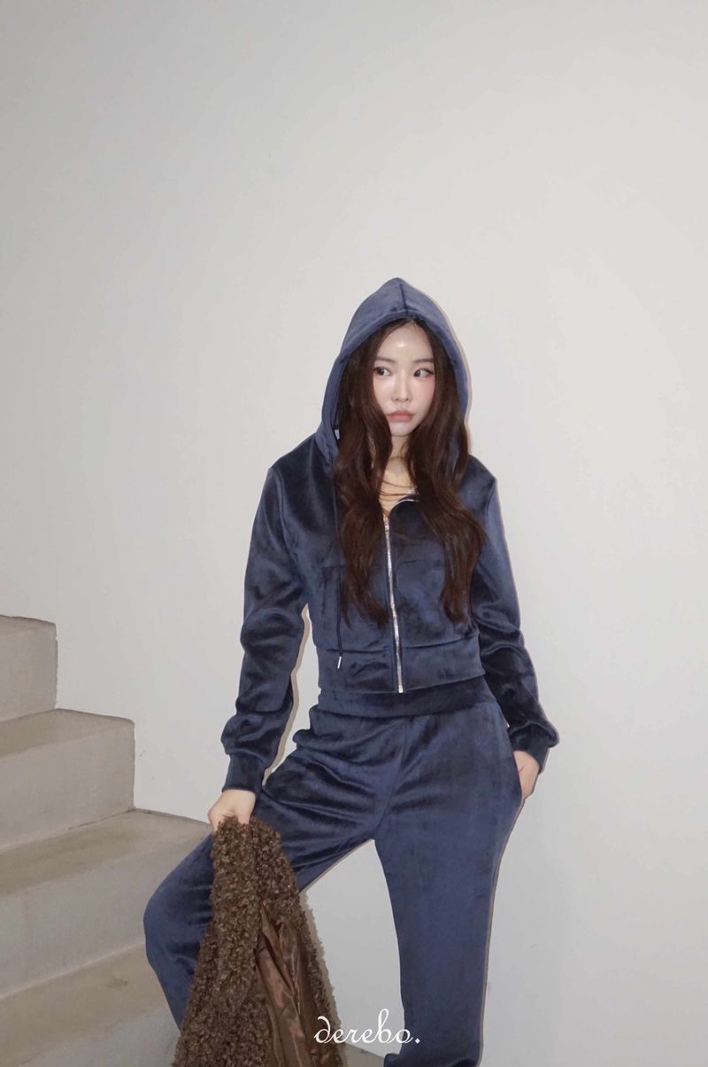 Velvet Winter Hooded Training Set