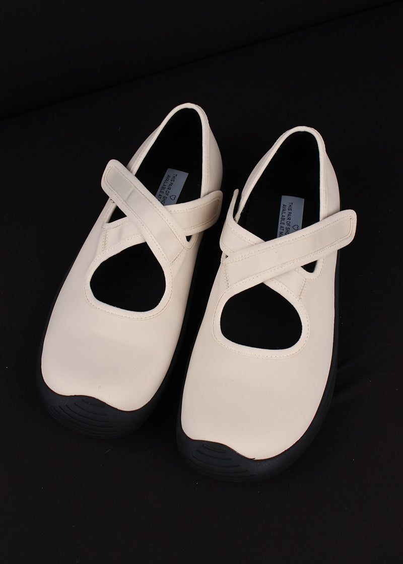 VELCRO SNEAKERS
