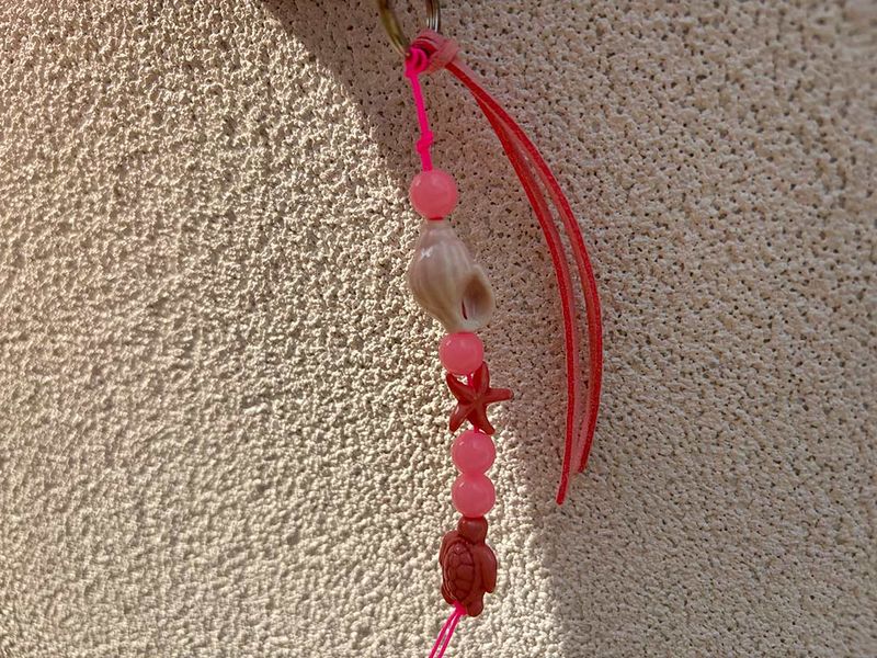 Piece of sea key chain