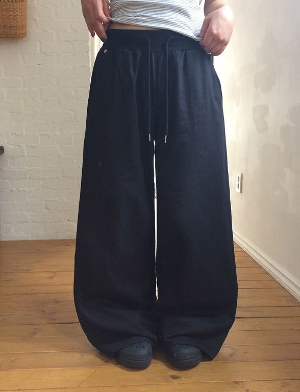 anyonemore（エニーワンモアー）の「Nona Color Matching Banding Pocket Wide Pants（Pants）」