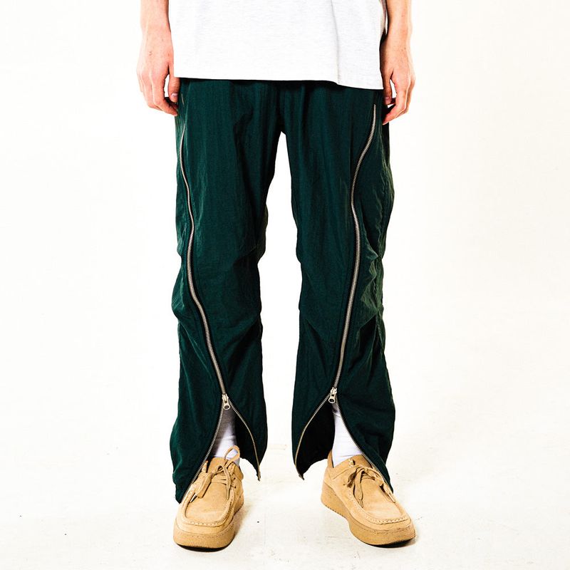 freakishbuilding(フリーキッシュビルディング)の「SCREW UP ZIPPER JOGGER PANTS (GREEN)(Pants)」