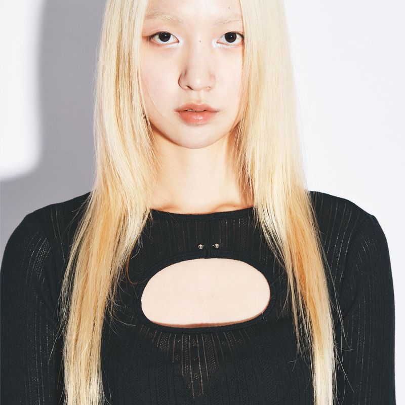  Cut Out Sleeve Top Black