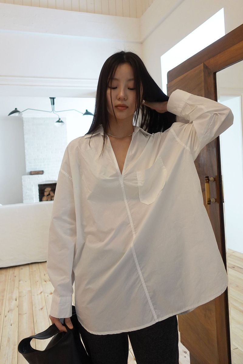 m.o.k（モク）の「non button white shirts（Tops）」