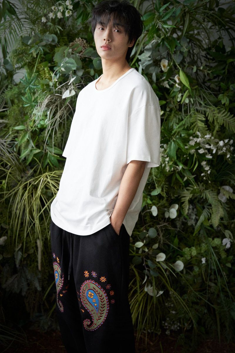 ESSENTIAL PLEAT U-NECK 1/2 TEE (Off-White)