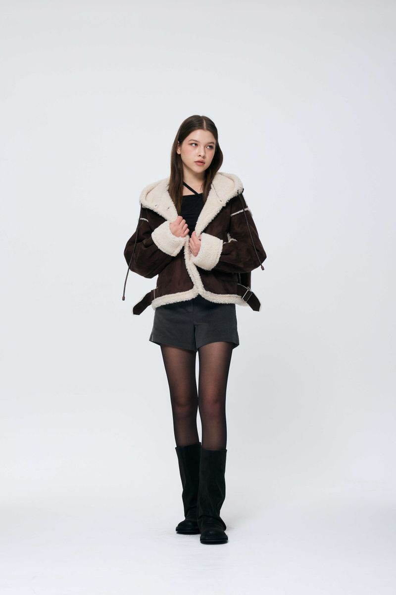 ADORABLE HOOD MUSTANG / BROWN