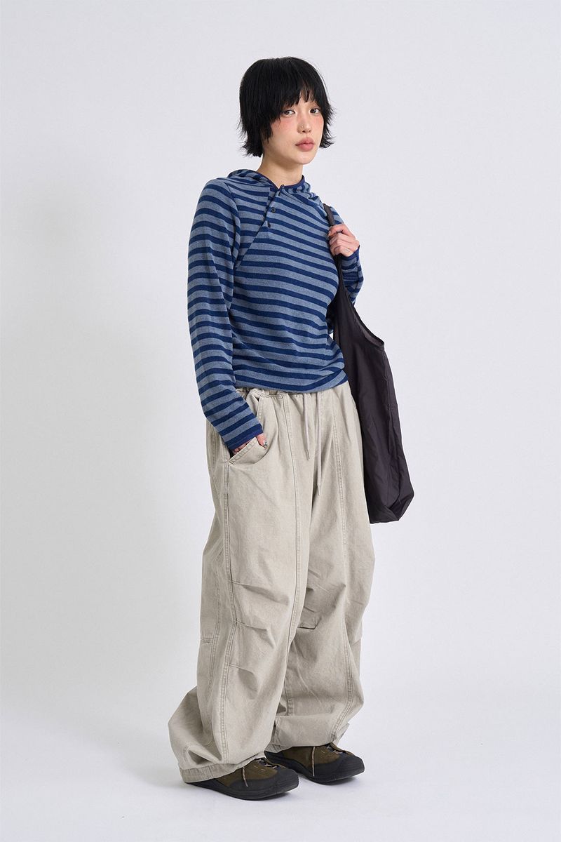 Diagonal button knit hoodie