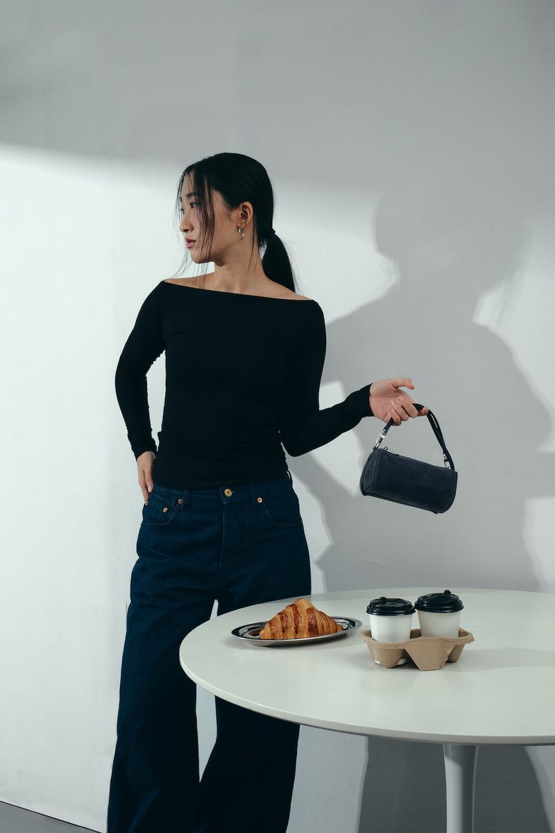 Mini Morgan in Black Leather