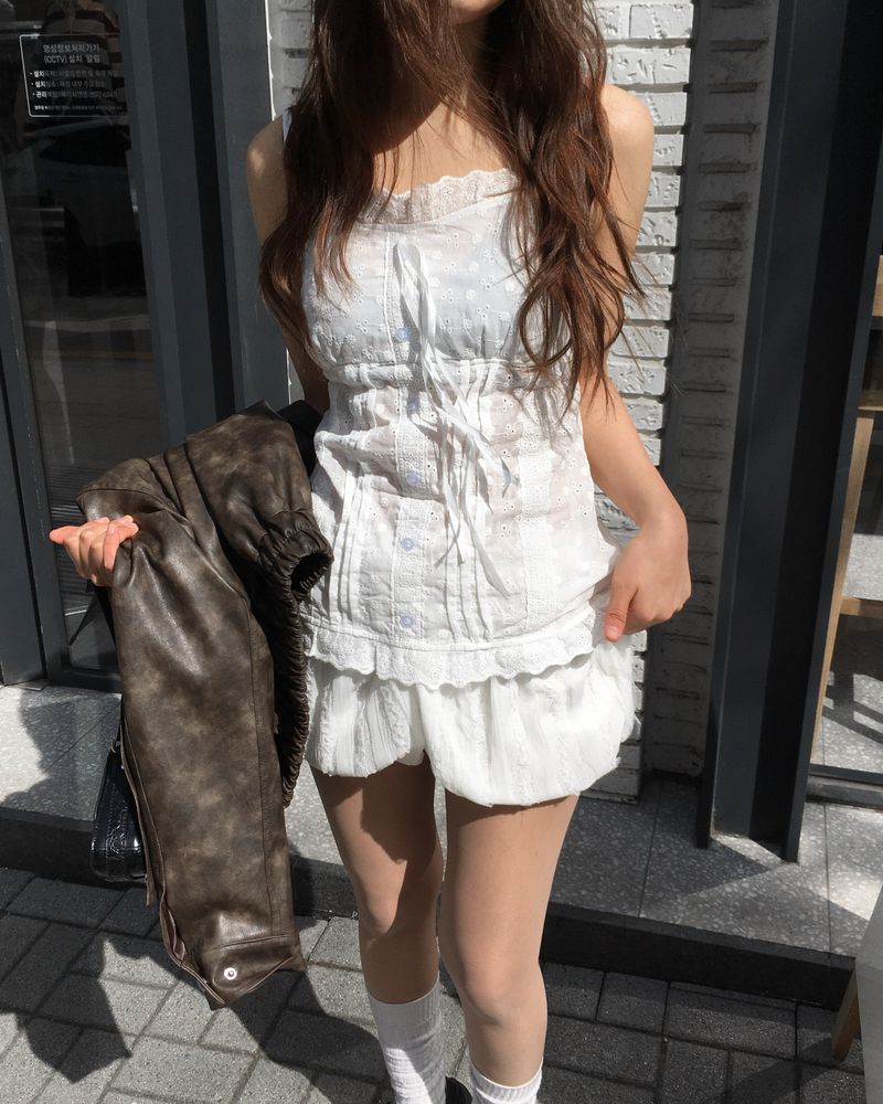 Lace balloon shorts