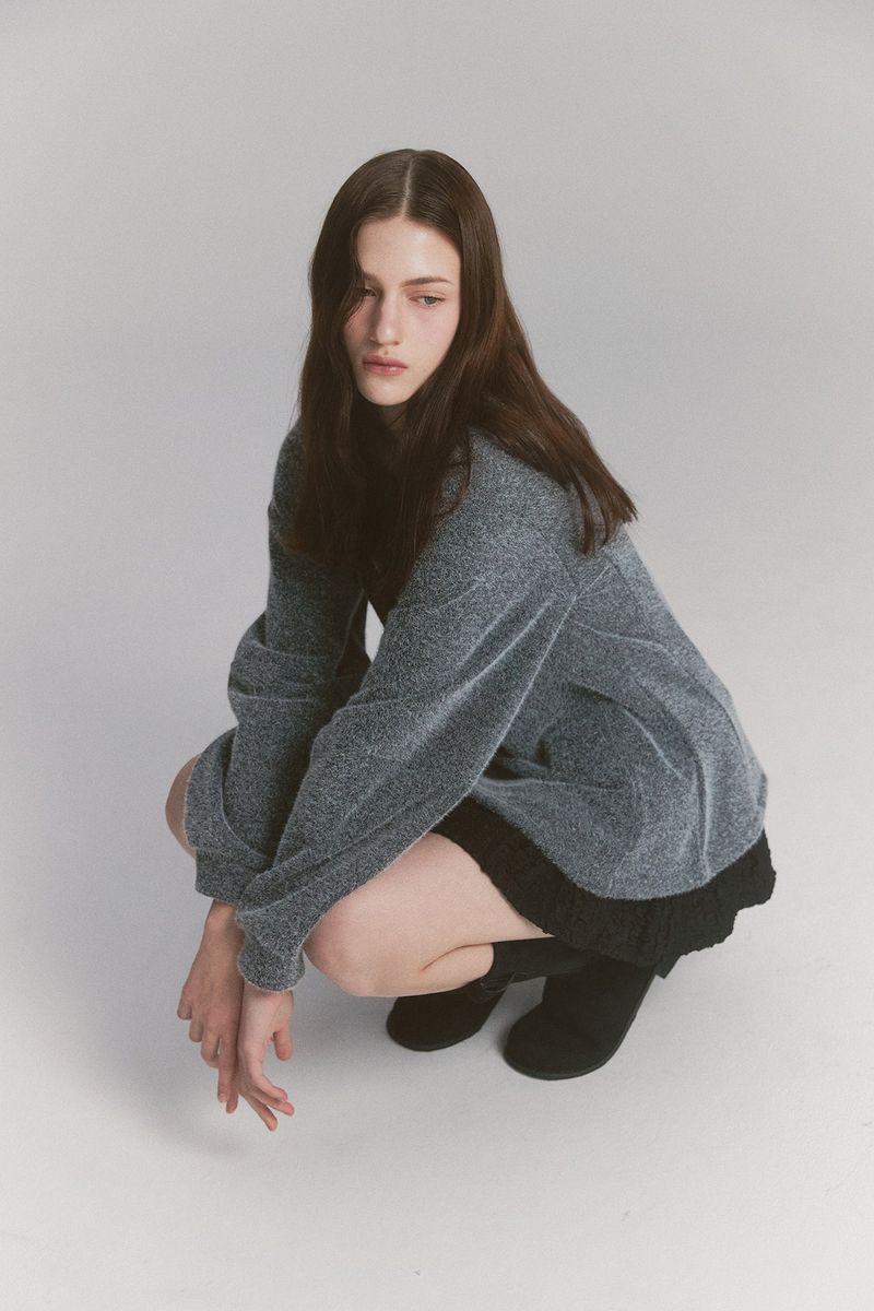 Angora Flare Sweatshirt Charcoal