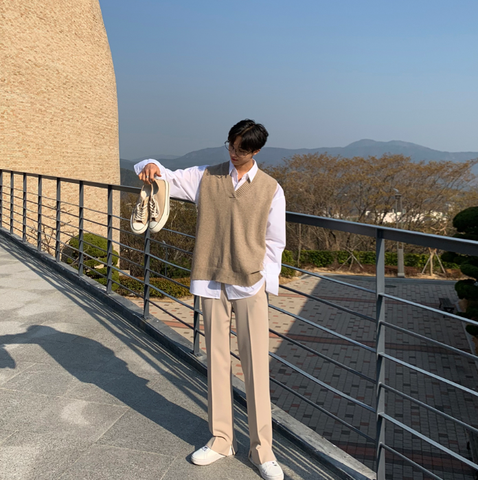 702 Eau de Slacks