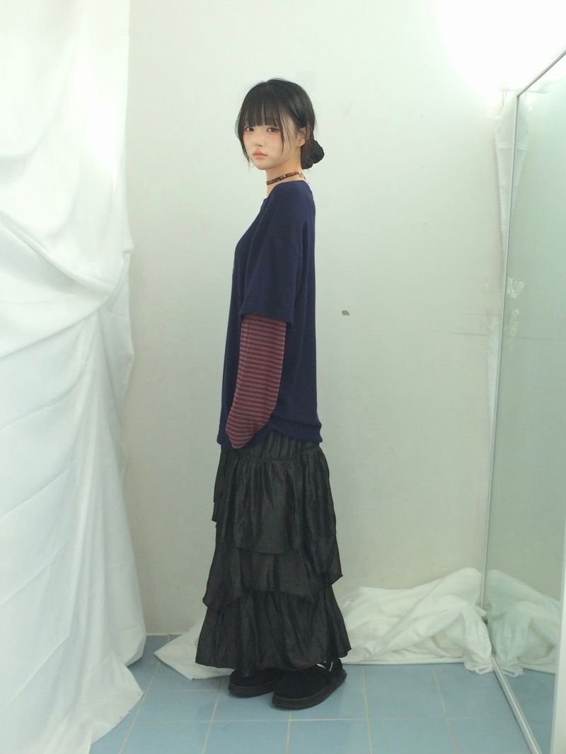 Diagonal Layer Shirring Long Skirt
