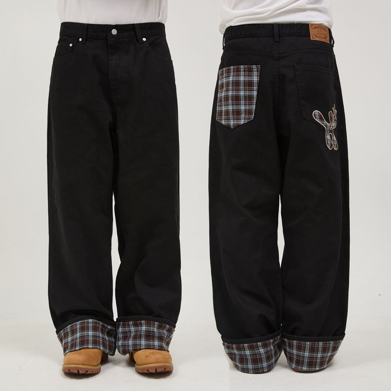 Check Applique Roll Up Pants