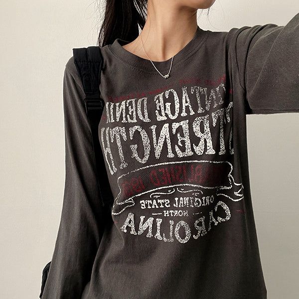 Ruth Vintage Lettering Long Sleeve Tee