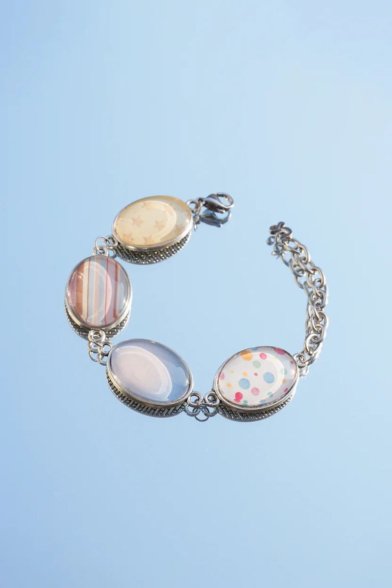 HUGGINGOATの「WATERCOLOR BRACELET(Accessories)」