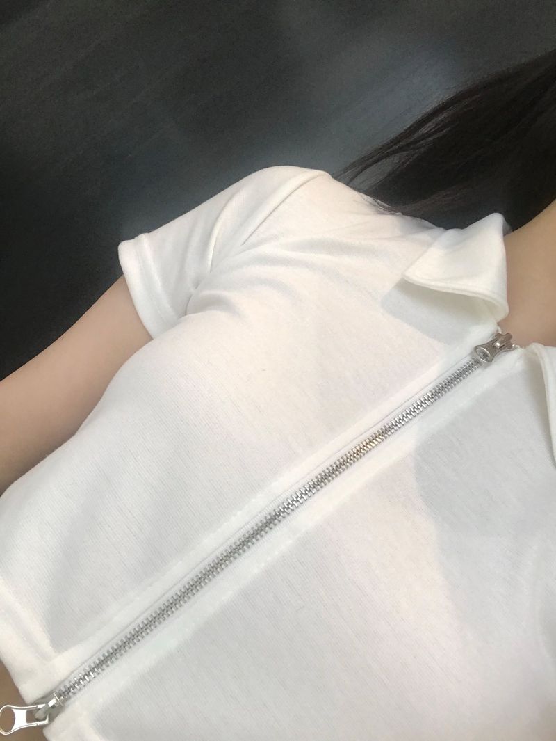 Sunday crop zip up