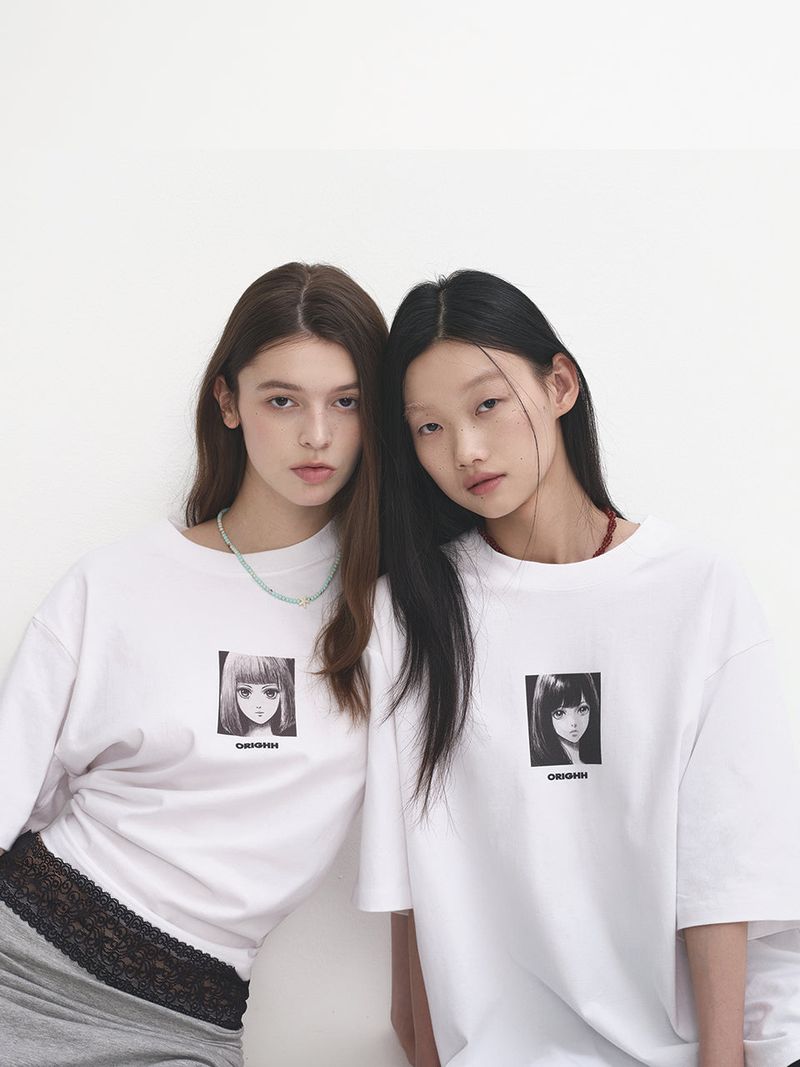 ORIGHH Girl Oversized Crop Short Sleeve T-Shirt-Long Hair Girl