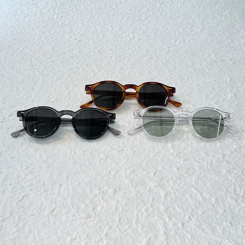 Vintage Proportion Round-Frame Sunglasses