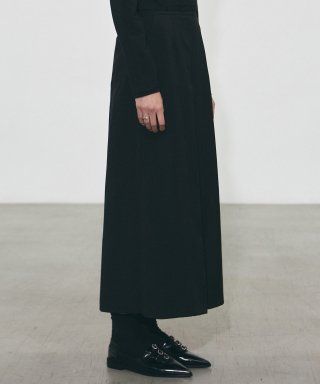 INVERTED BANDING LONG SKIRT_BLACK