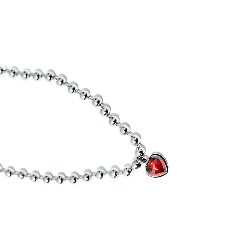 HEART GARNET NECKLACE