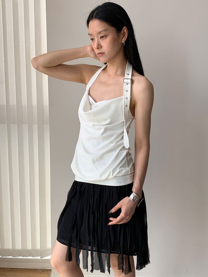 Buckle Halter Strap Sleeveless T-shirt