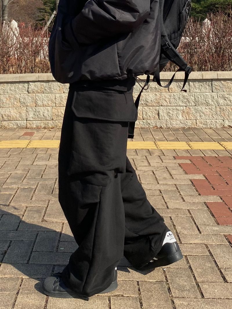 Flicker Cargo Sweat Balloon Pants 2C
