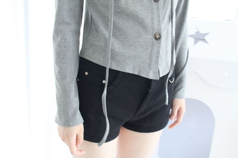 Black Spand Denim Shorts