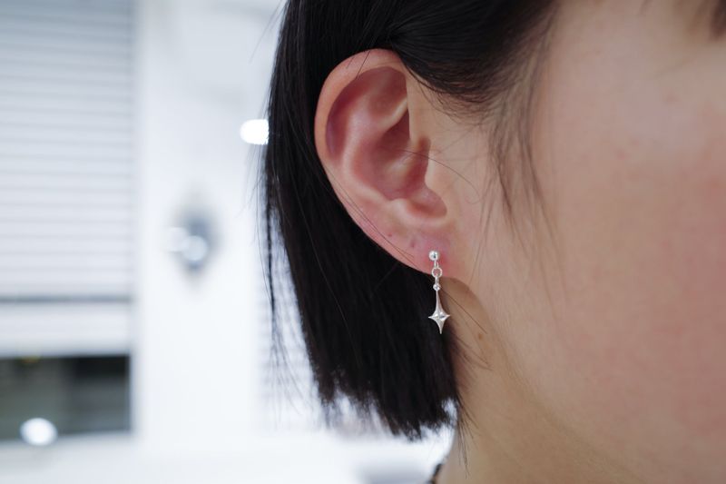 Single star Earrings - Silver