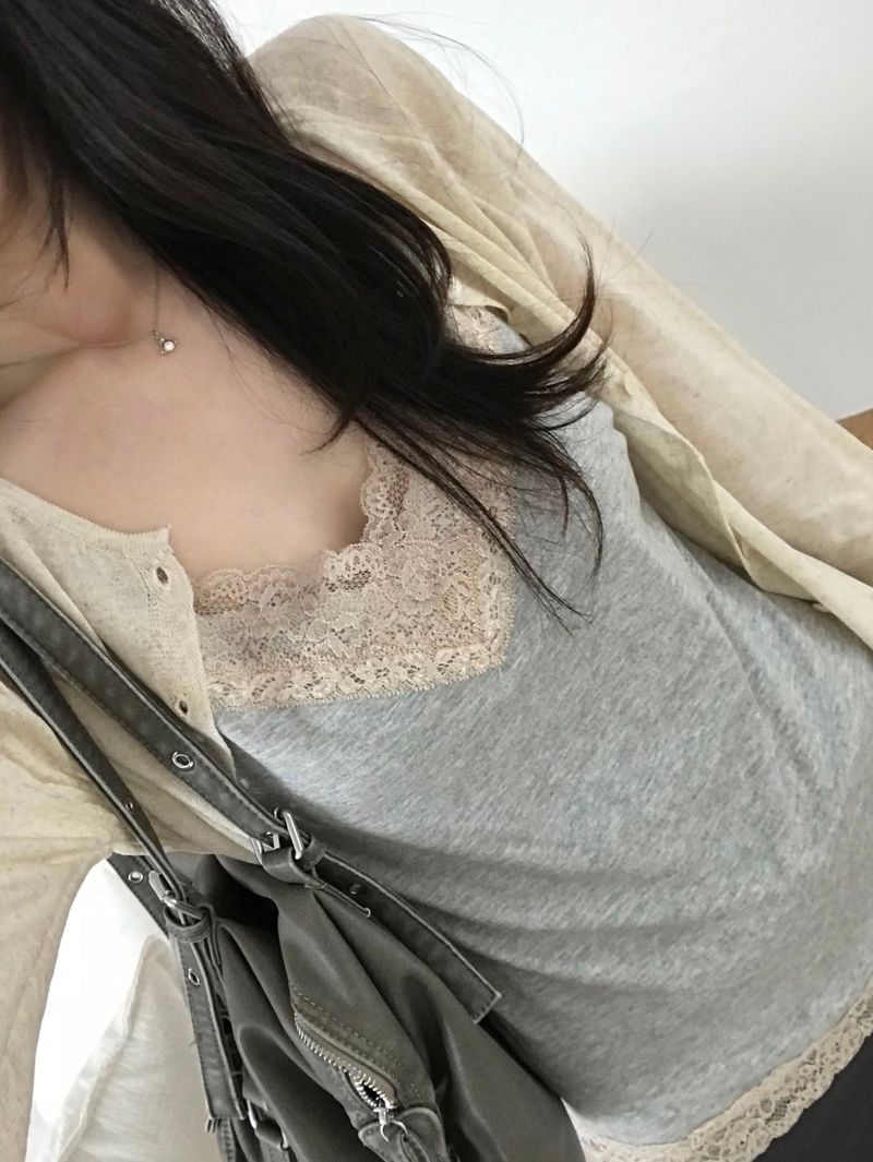 Kitten（キッテン）の「Cindy Lace Sleeveless (one color)（Tops）」