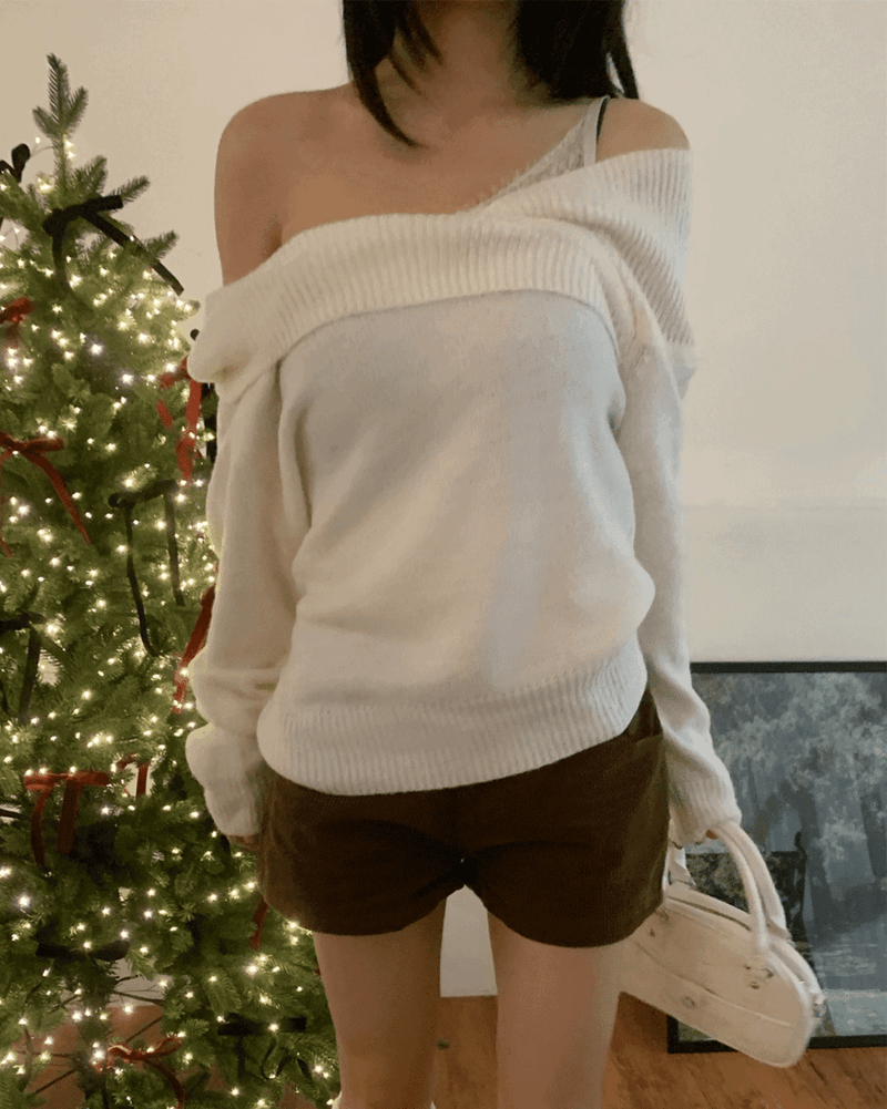 GUSTA（グスタ）の「Mellow Wrap Lace Off-Shoulder Knit（Tops）」
