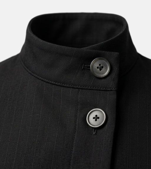 Mode button t-shirt