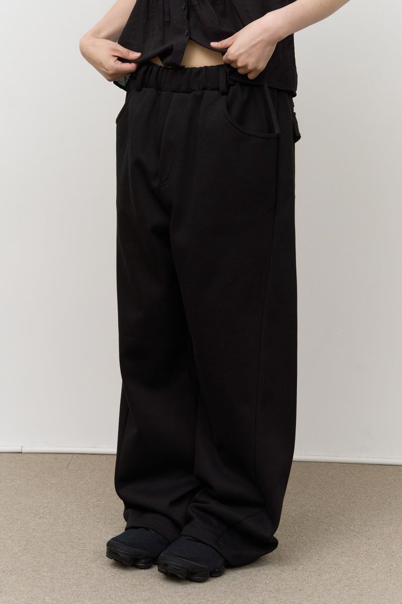 L Back Curved Pants