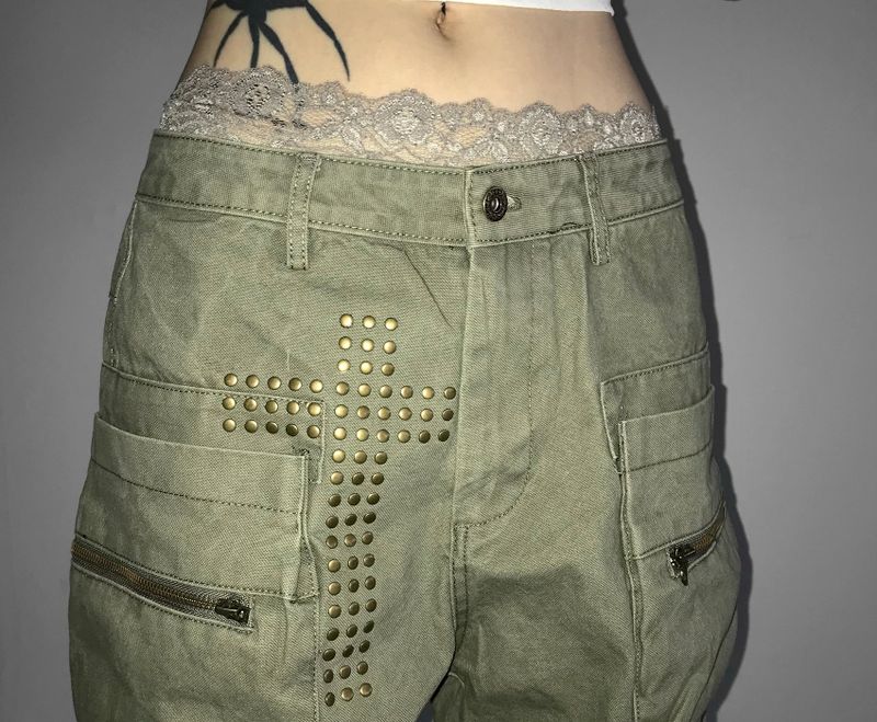 metal cross crack cargo pt
