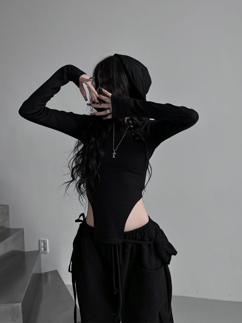 URBAN UNIQUE(アーバンユニーク)の「snap arch hooded bodysuit (fleece-lined)(Tops)」