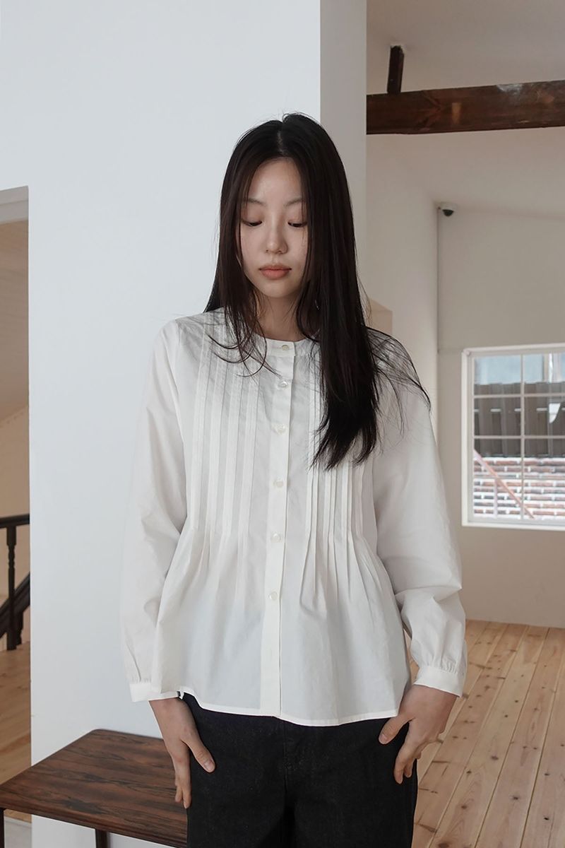 m.o.k（モク）の「princess pintuck blouse（Tops）」