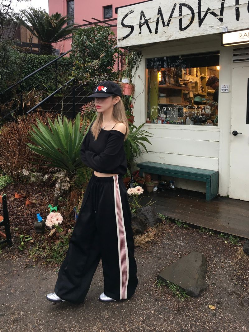 Ditto Multi-Line Track Pants (3c)