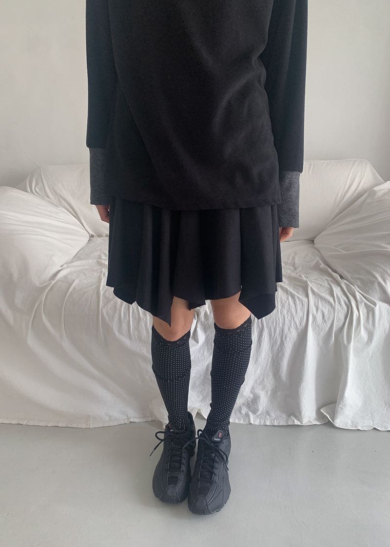 DOT LACE LEG WARMER